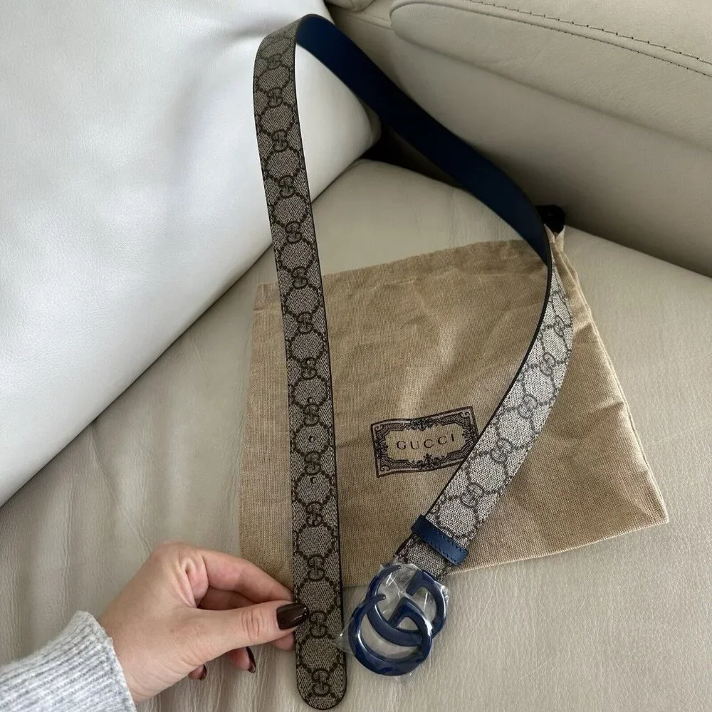 New Gucci Belt GG Supreme Monogram Calfskin Enamel 30mm Belt 105 Cm 42 In Blue - Picture 5 of 8